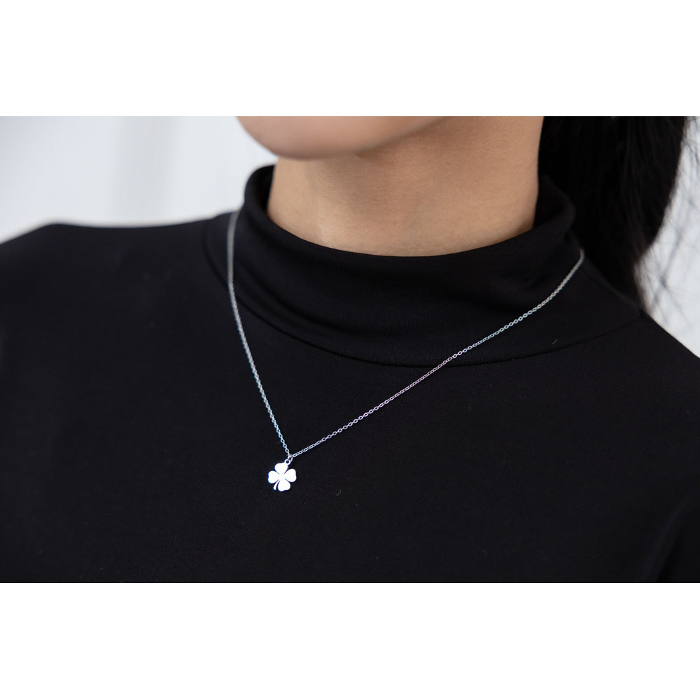 La Morongo Co. 2086 Korean Elegance 316L Stainless Steel Four-Leaf Clover Lucky Charm Necklace