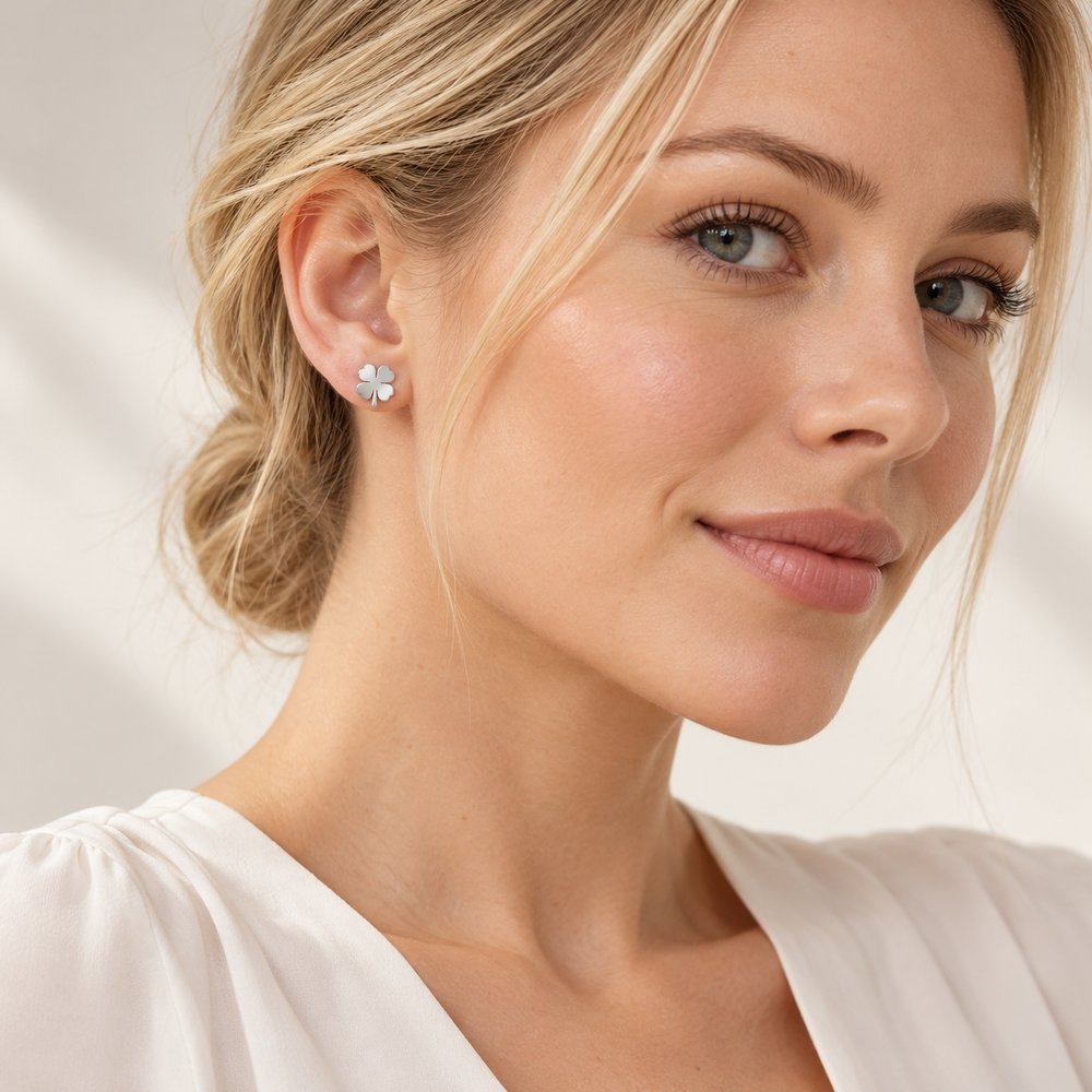 La Morongo Co. 7046 Korean Elegance 316L Stainless Steel Solid Clover Earrings